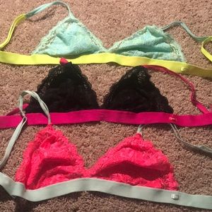 3 Bralettes